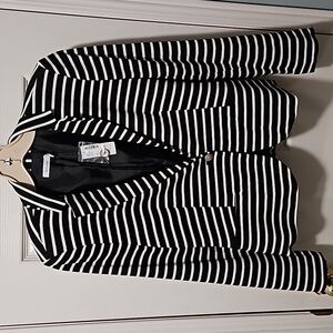 Black and white styling..